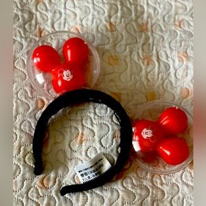 Disney balloon ears